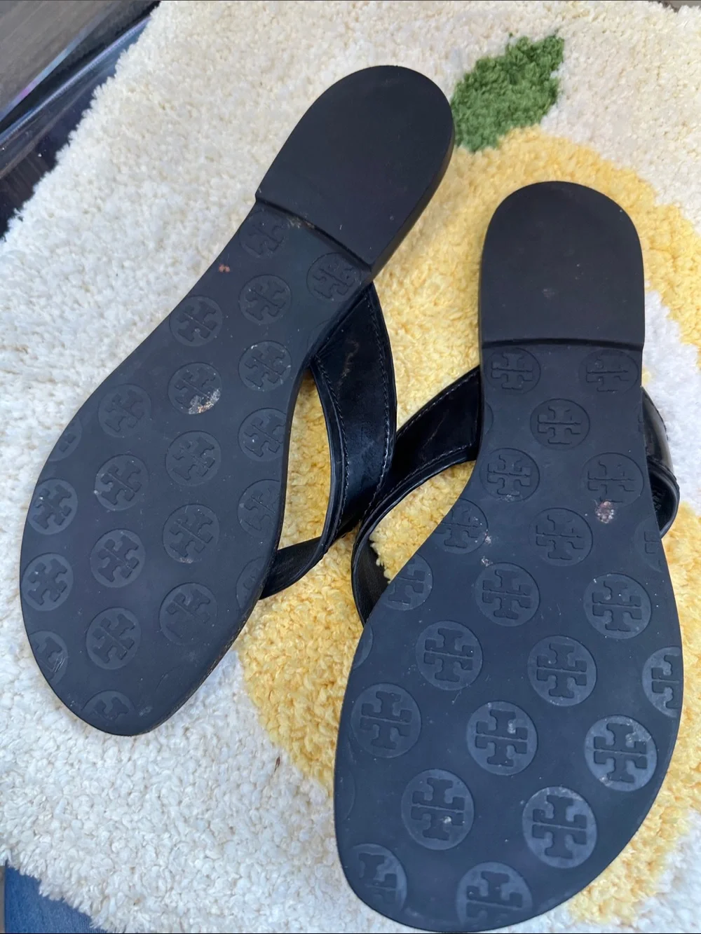Tory Burch Black Leather Thong Sandals with Gold Logo Hardware